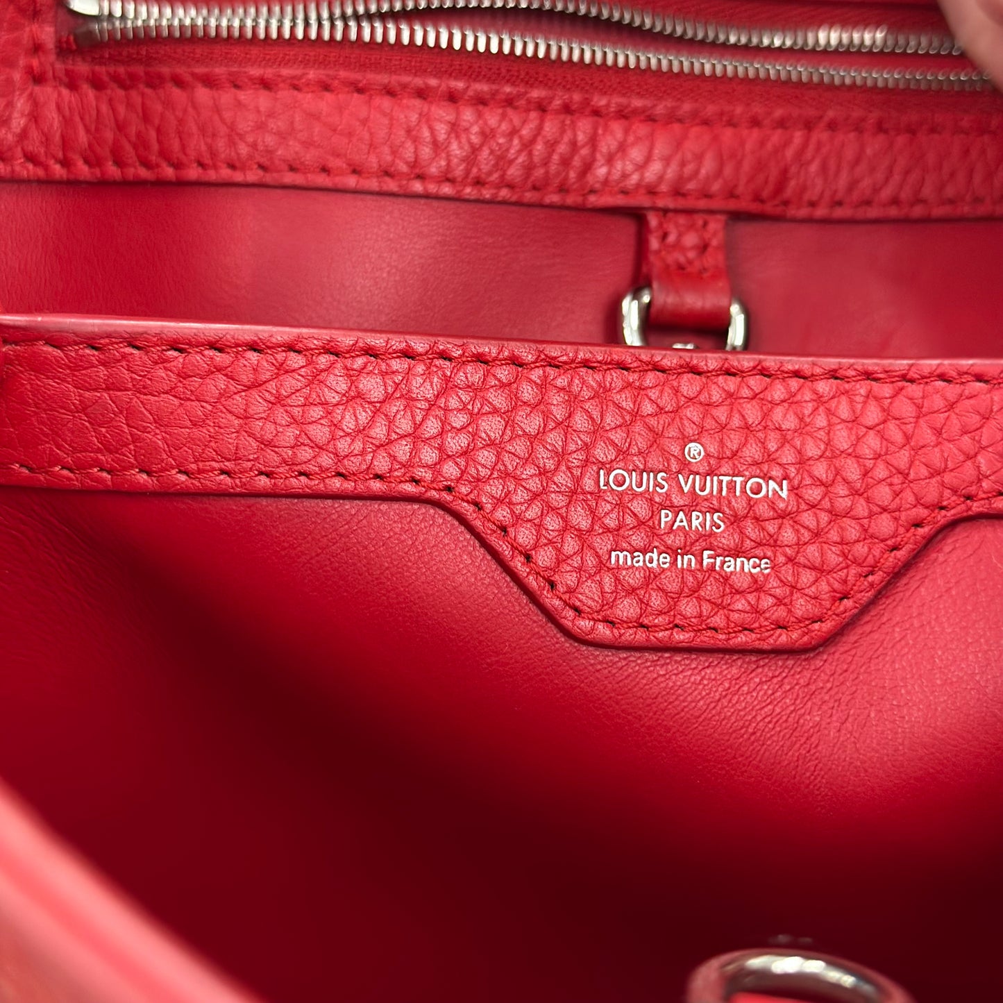 BORSA LOUIS VUITTON CAPUCINES BB