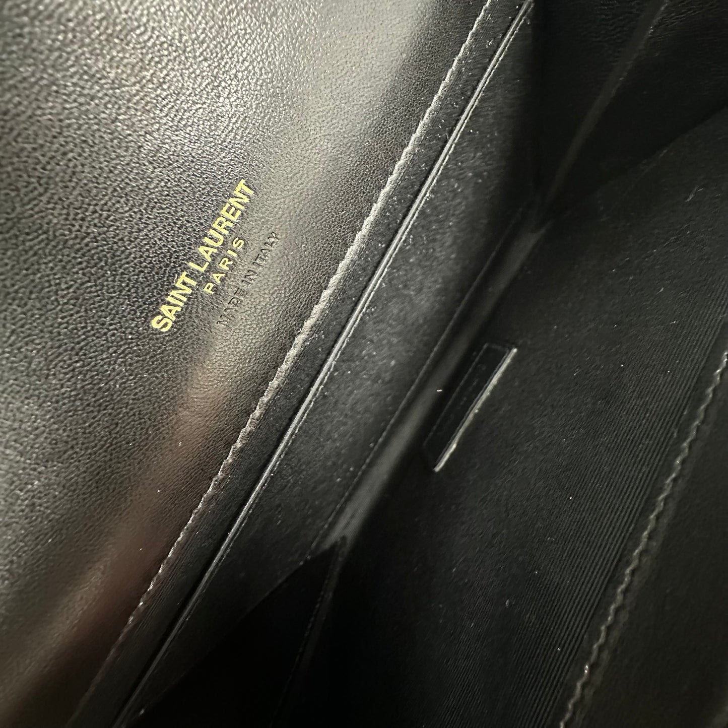 POUCH SAINT LAURENT CASSANDRE