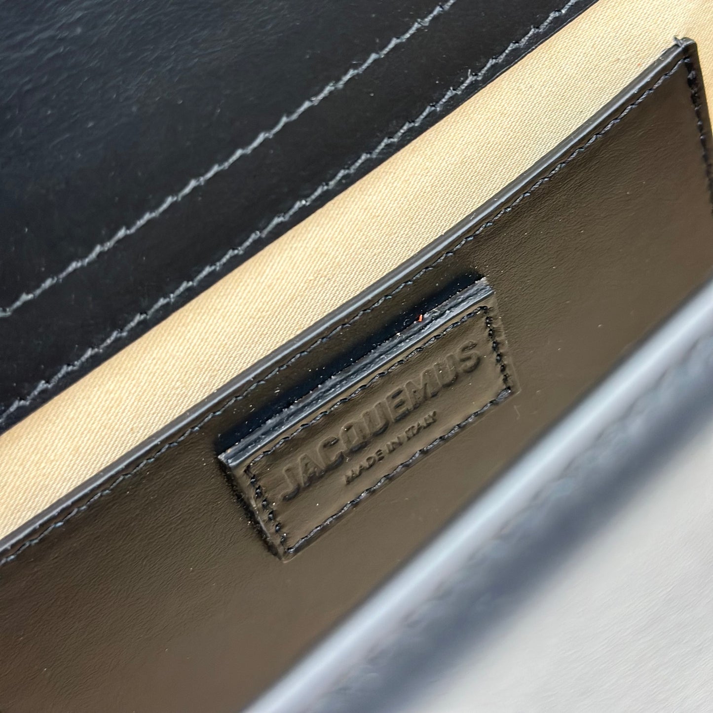 Jacquemus Le Grand Bambino