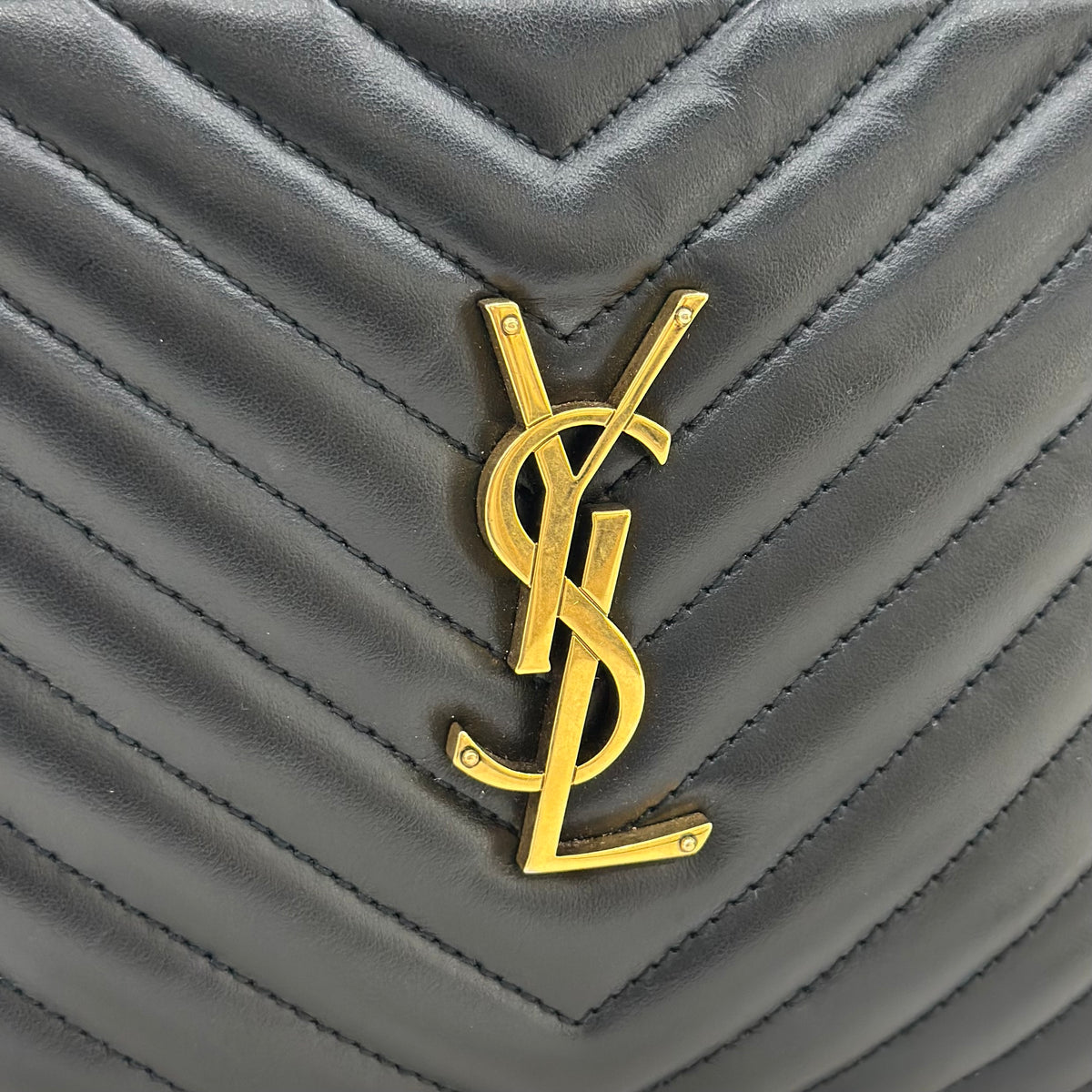 SAINT LAURENT LOU CAMERA BAG