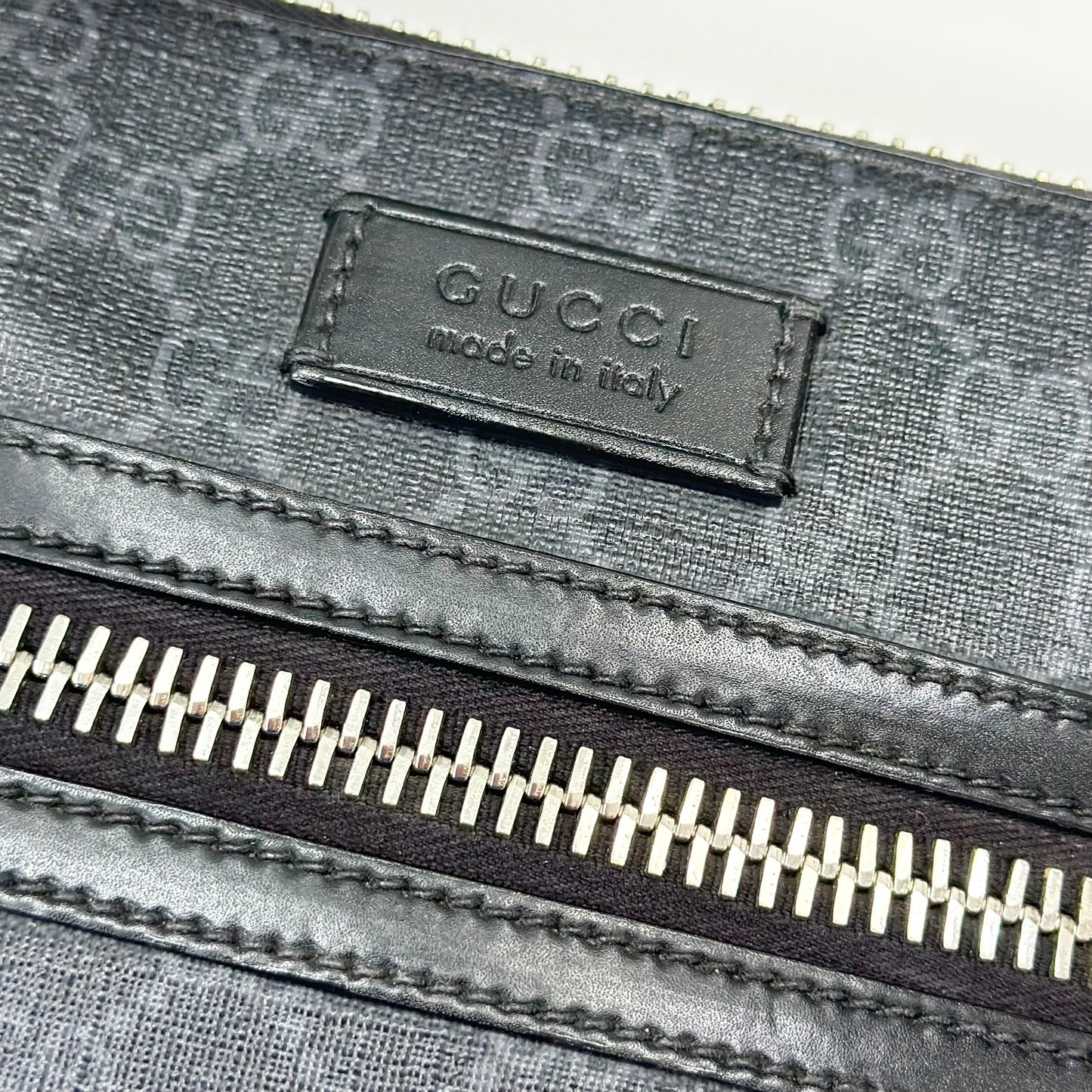 GUCCI TRACOLLA GG SUPREME