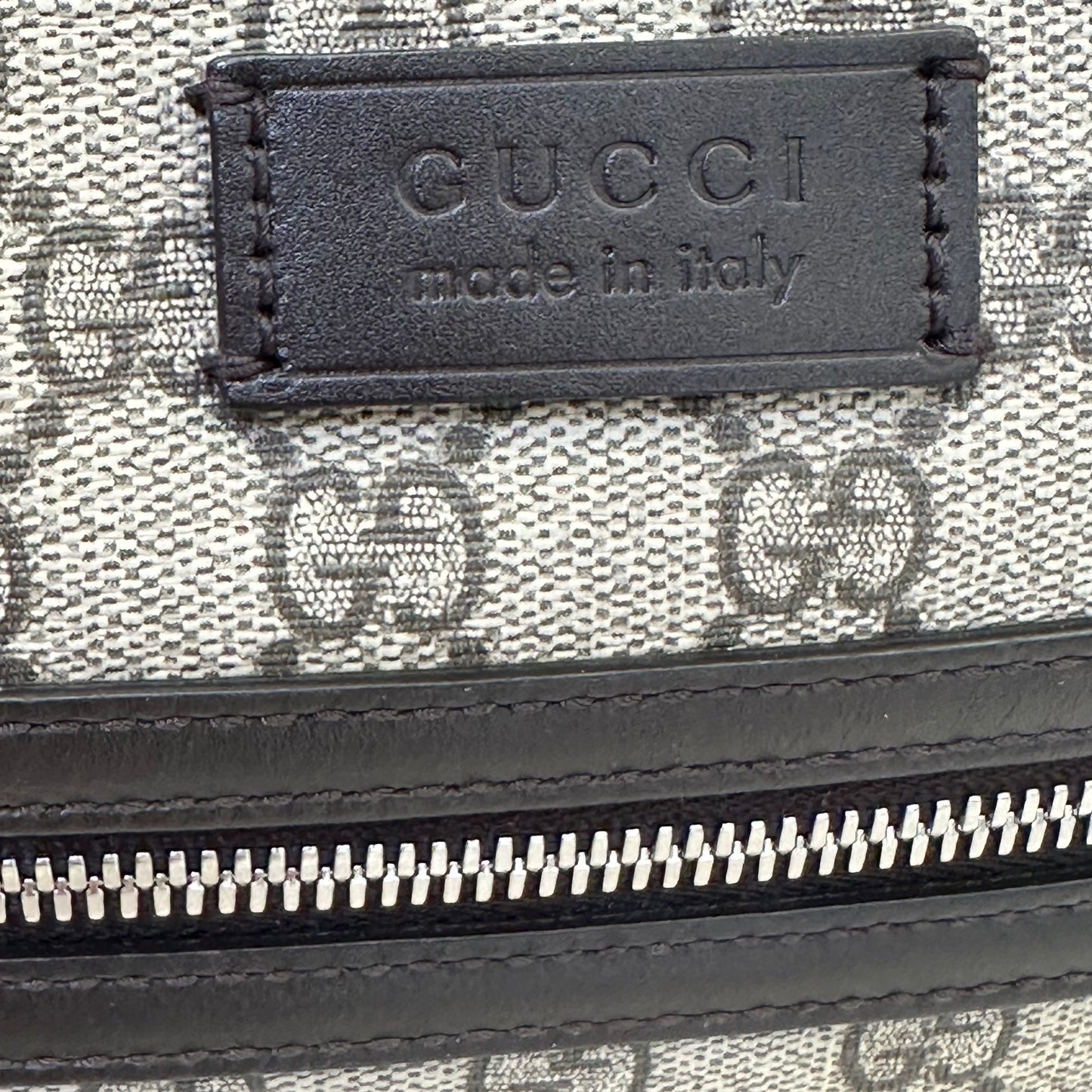 TRACOLLA GUCCI GG FLAT MESSENGER
