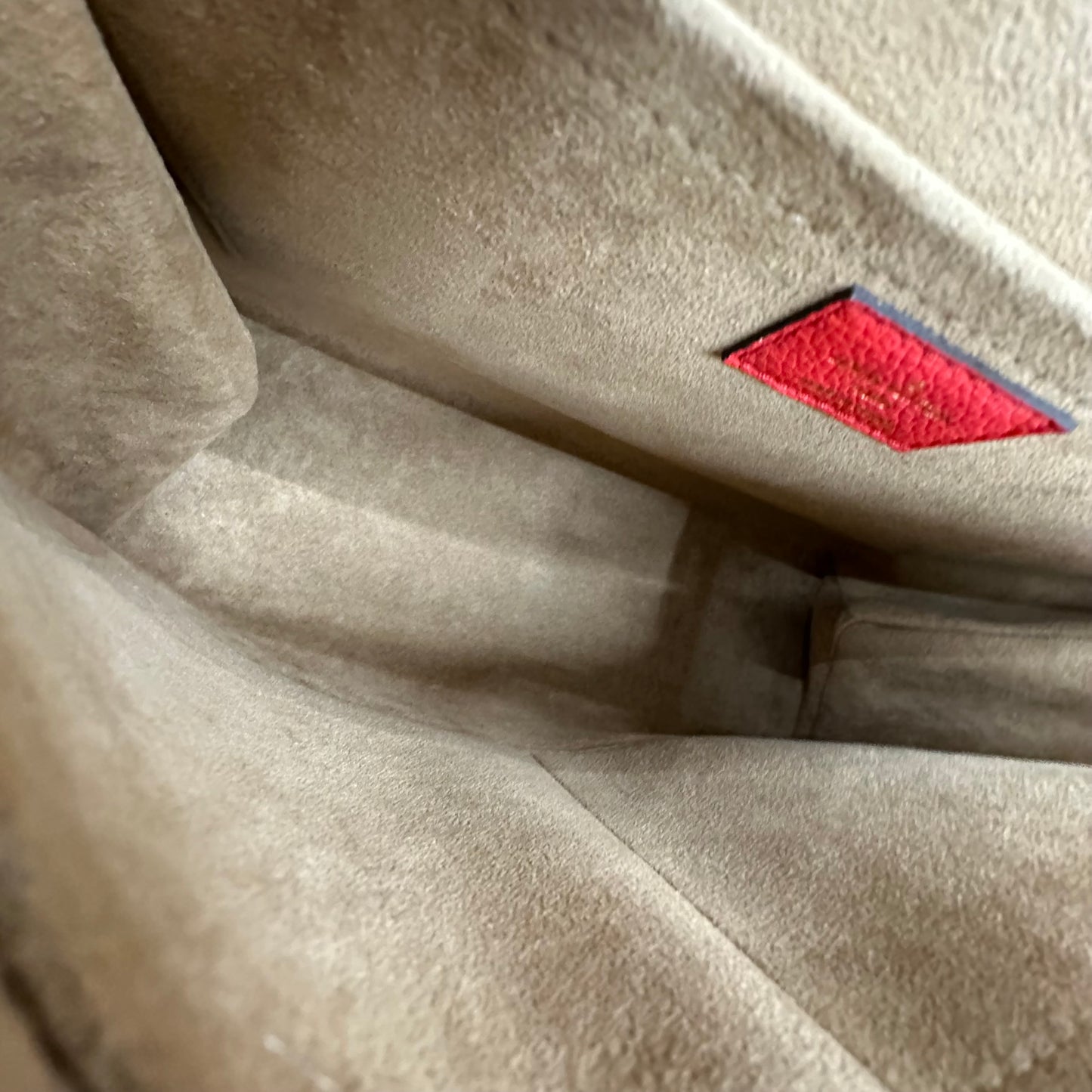 BORSA LOUIS VUITTON MARIGNAN