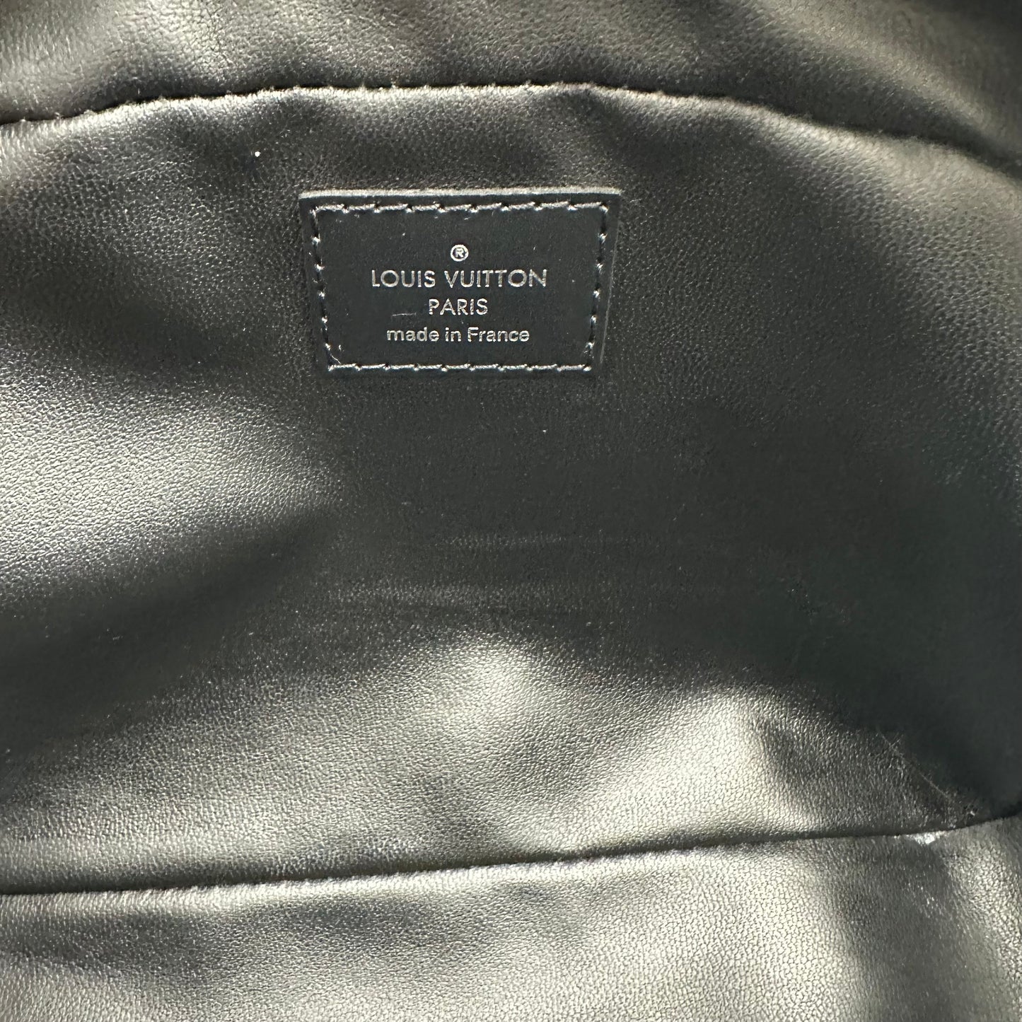 TROUSSE TOILETTE LOUIS VUITTON