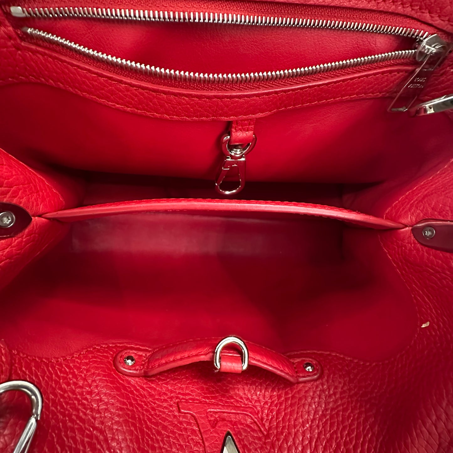 BORSA LOUIS VUITTON CAPUCINES BB