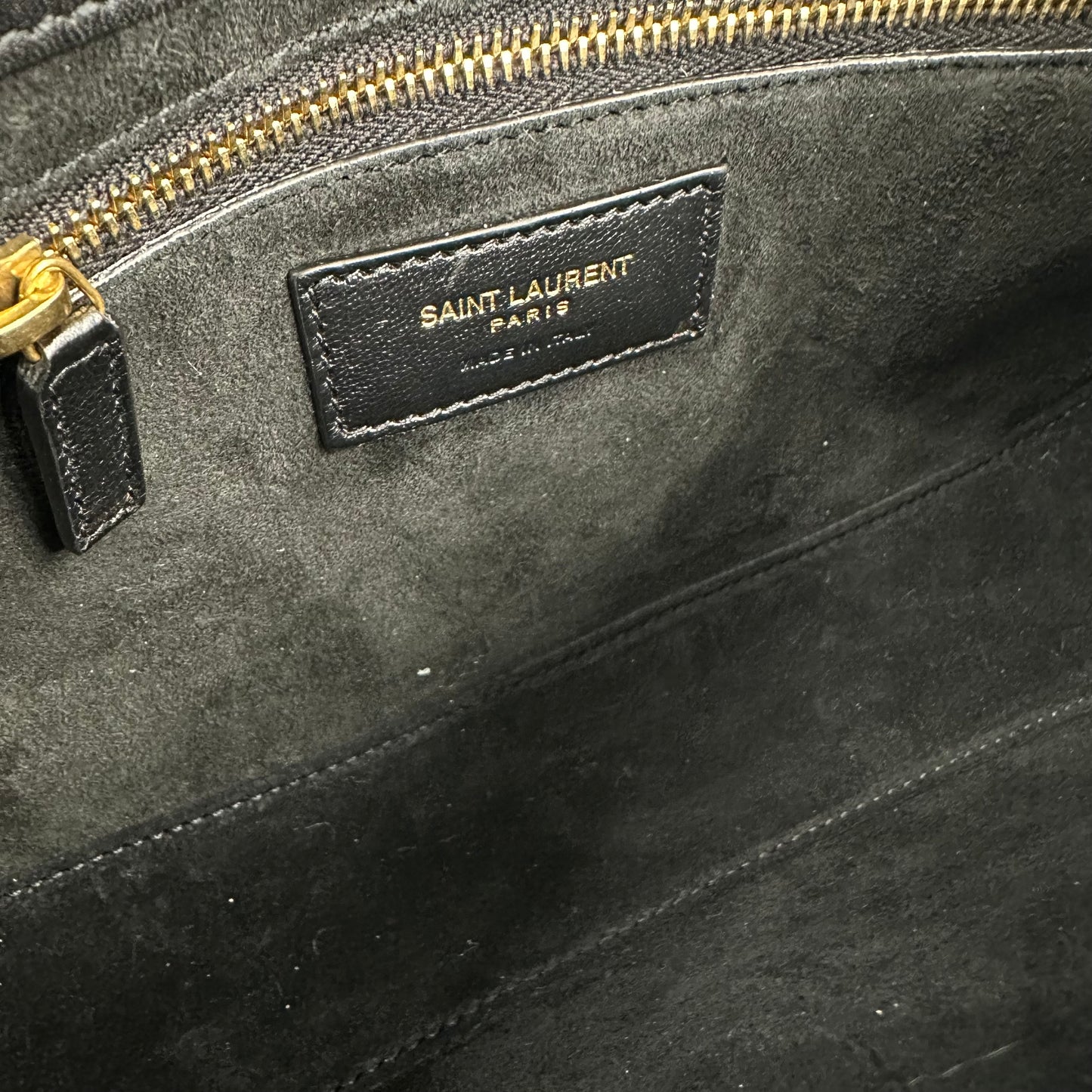 LE 5 À 7 SAINT LAURENT