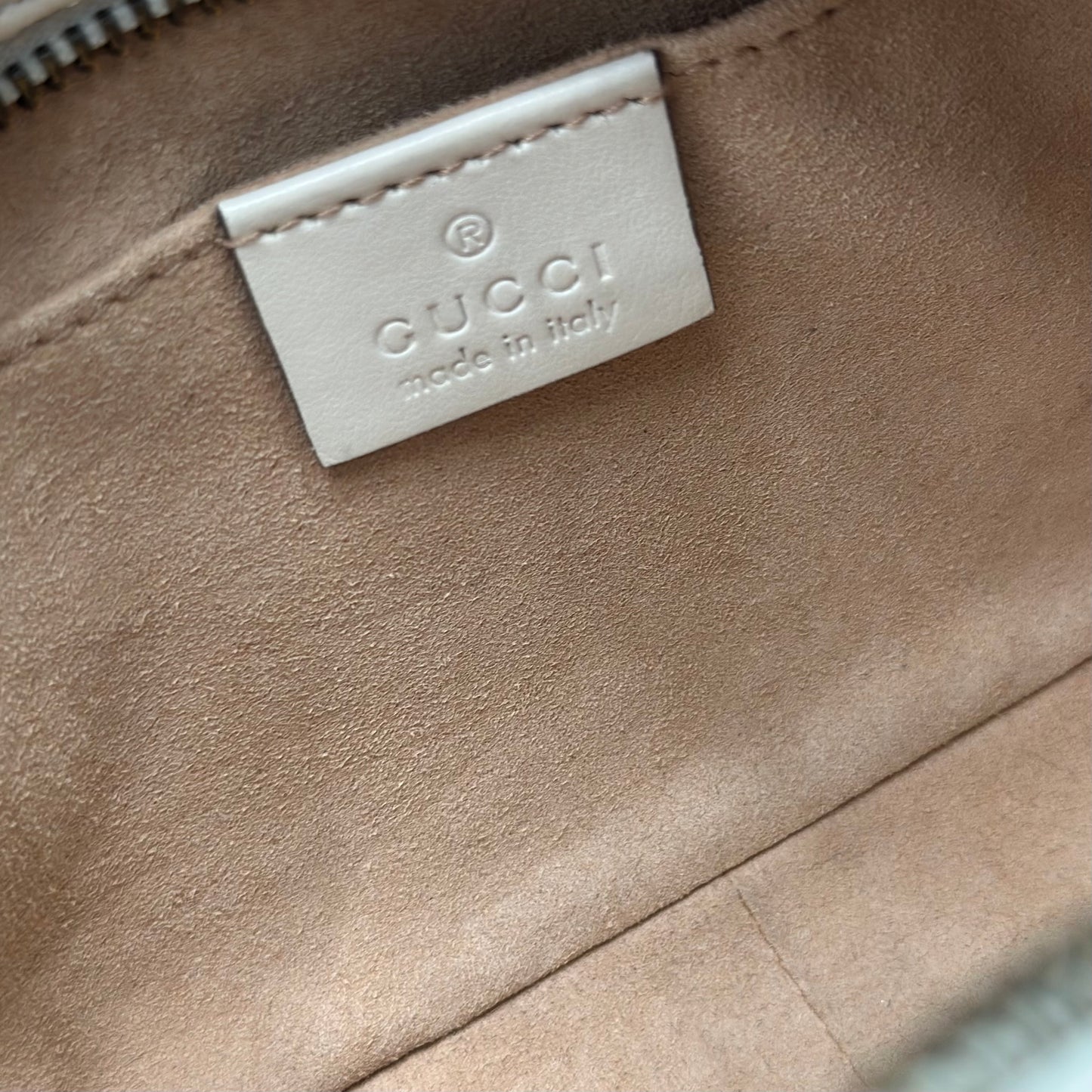 MINI GUCCI MARMONT GG CAMERA BAG