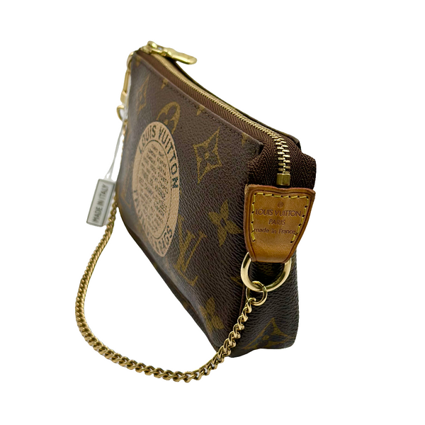 Pochette Louis Vuitton Accessories